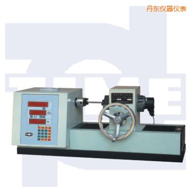丹東數(shù)顯式扭轉(zhuǎn)試驗機該試驗機